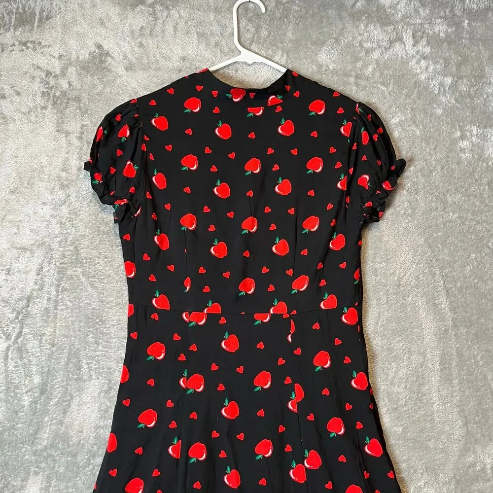 Modcloth X Collectif Gwendolyn Love Apples Tea Dress Size Small Black Red New - Picture 5 of 9